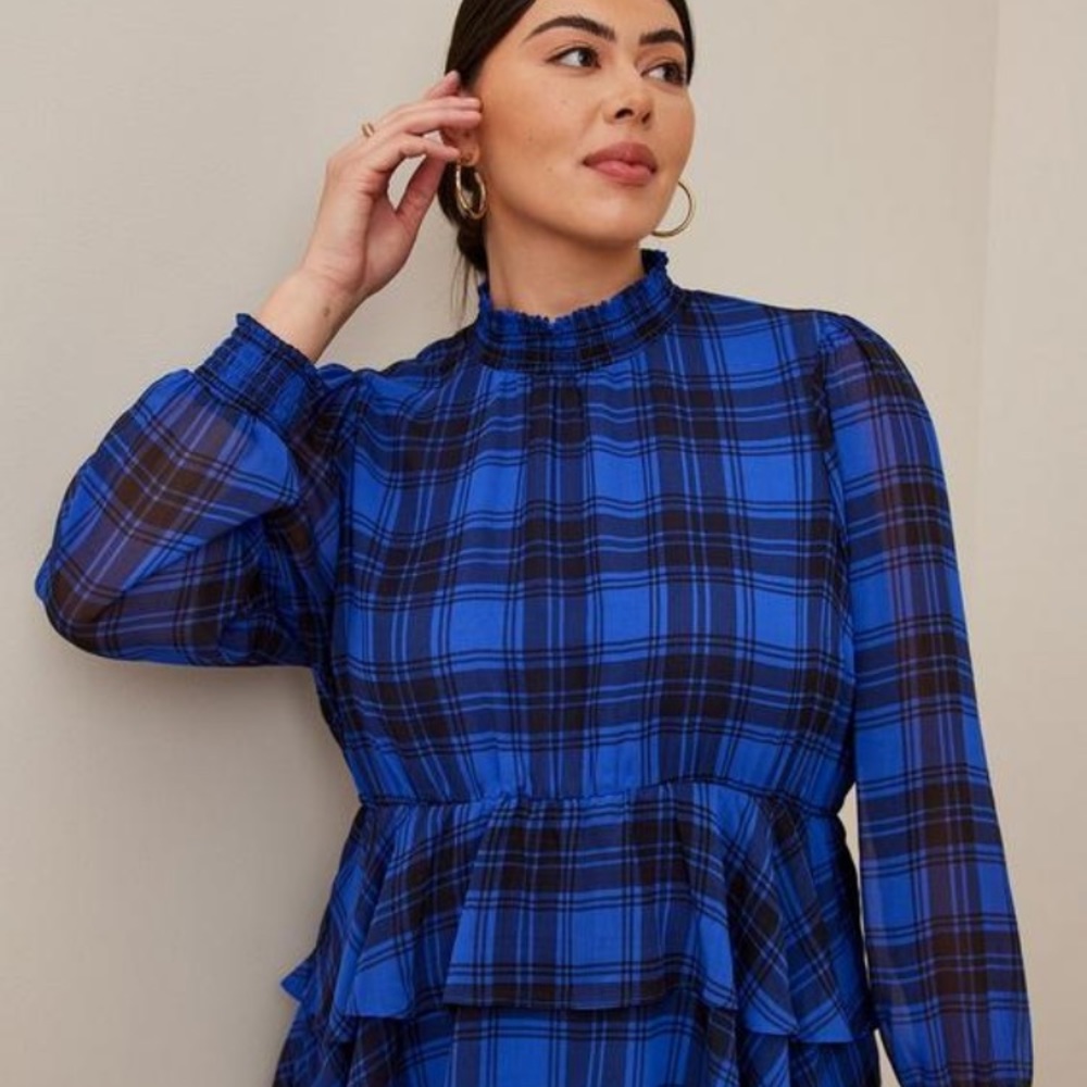 Torrid crinkle top - Picture 2 of 6